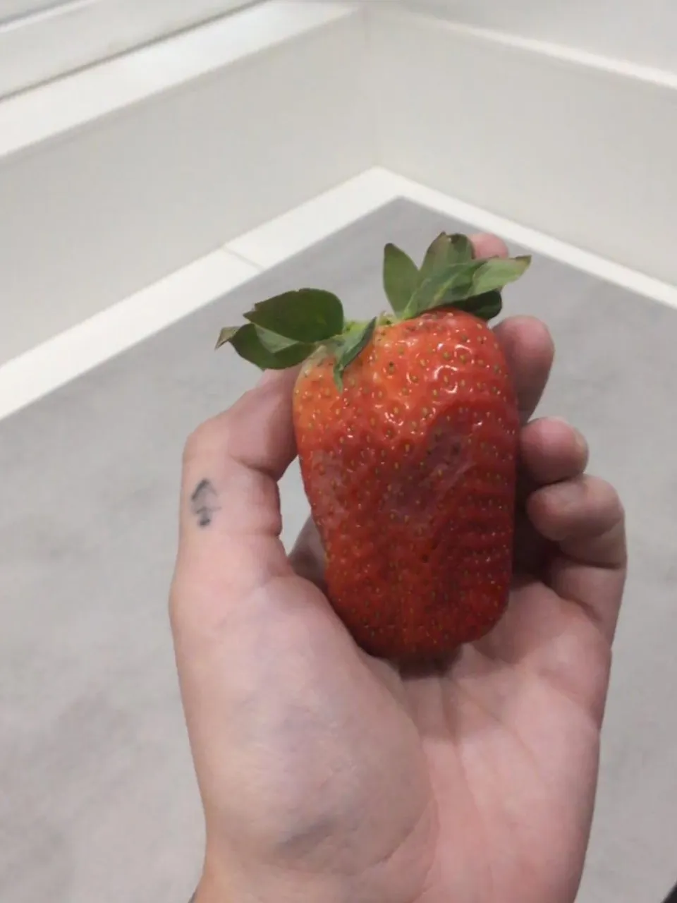 Compra una pieza de fruta que sea (1)