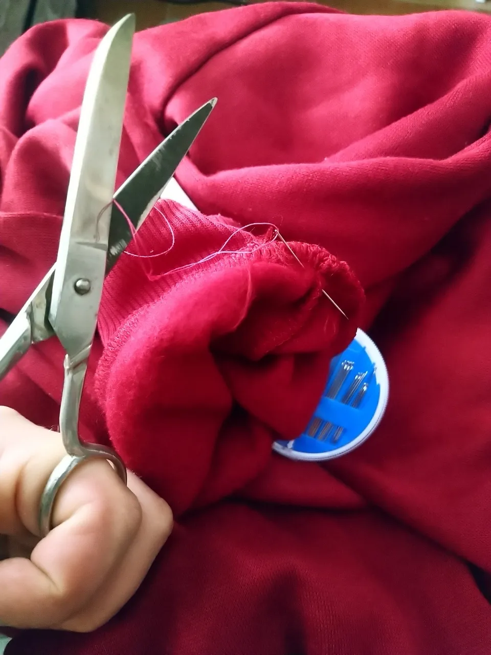 Repara una pieza de ropa o calzado 4 Comunidad